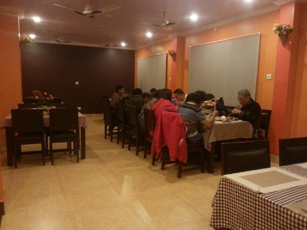 斯塔帕酒店 Lumbini 外观 照片